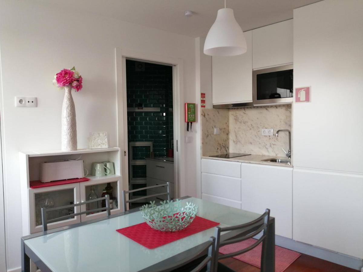 Ferienwohnung Espelho Da Ria No Coracao De Aveiro Exterior foto